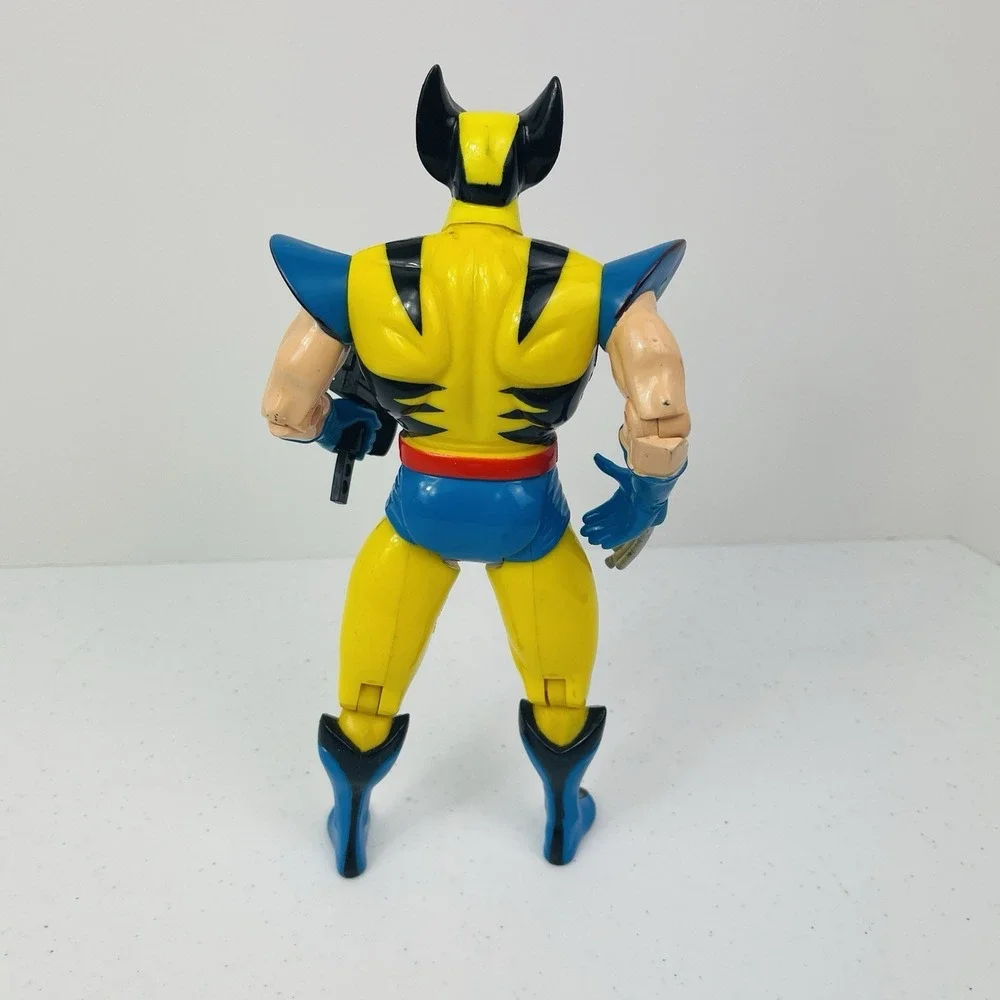 Toy Biz Deluxe Wolverine Action Figure 10 inch 1993 Marvel Uncanny X-Men